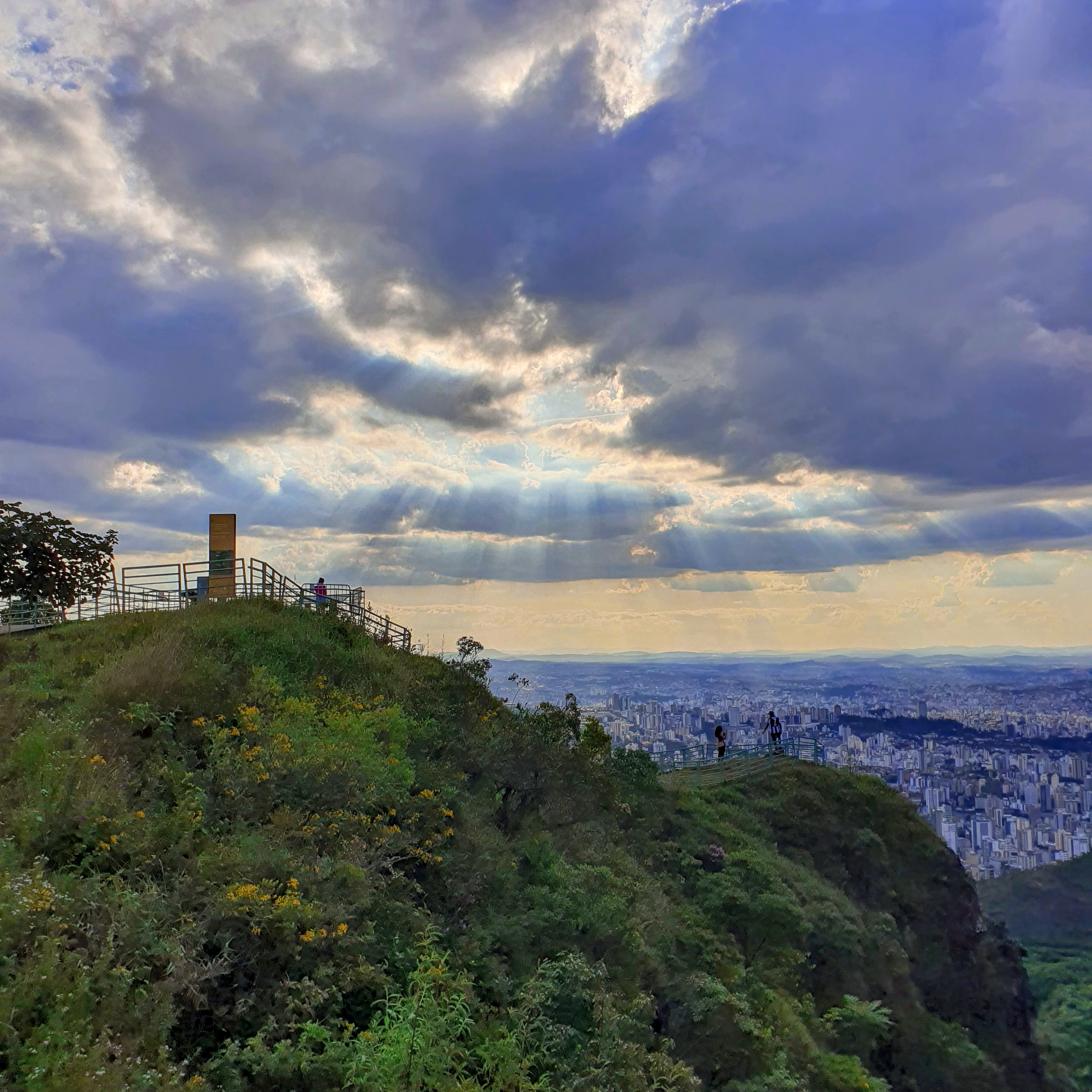 Mirante do Parque da Serra do Curral.