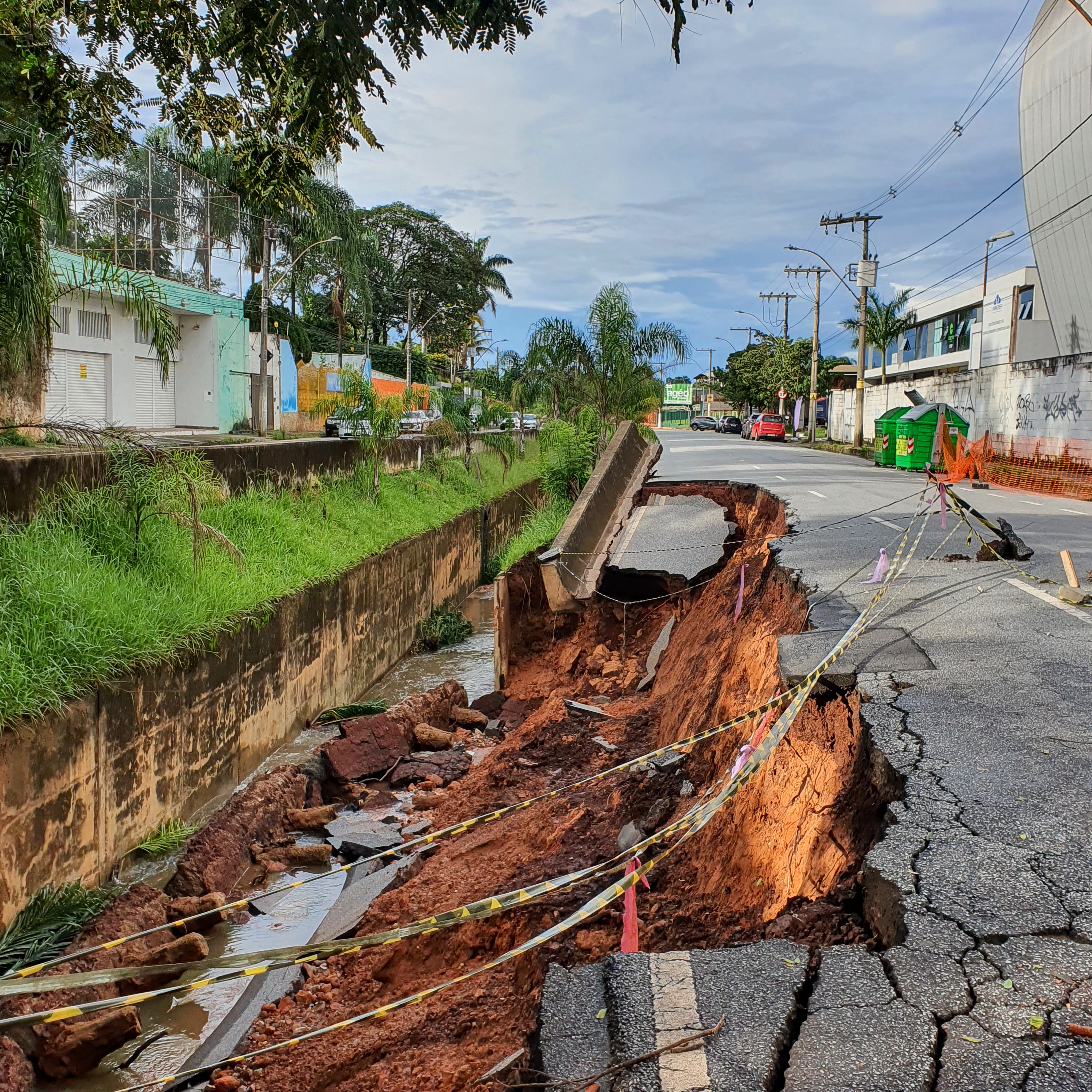 Deslizamento de terra em Belo Horizonte.