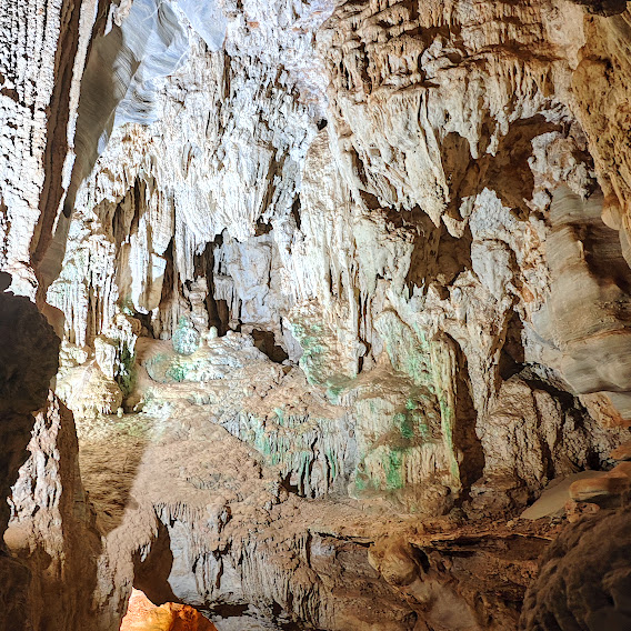 Parque Estadual do Sumidouro (Gruta da Lapinha) "Presépio".